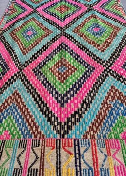 Uşak El Dokuma Kilim