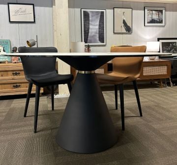 İthal Temperli Cam Üstü Porselen Masa