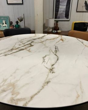 İthal Temperli Cam Üstü Porselen Masa