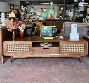 Hazeranlı TV Ünitesi