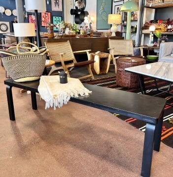 Siyah Bench