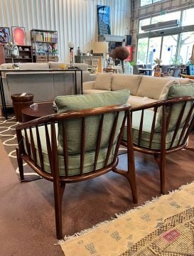 Ceviz Çubuklu Koltuk