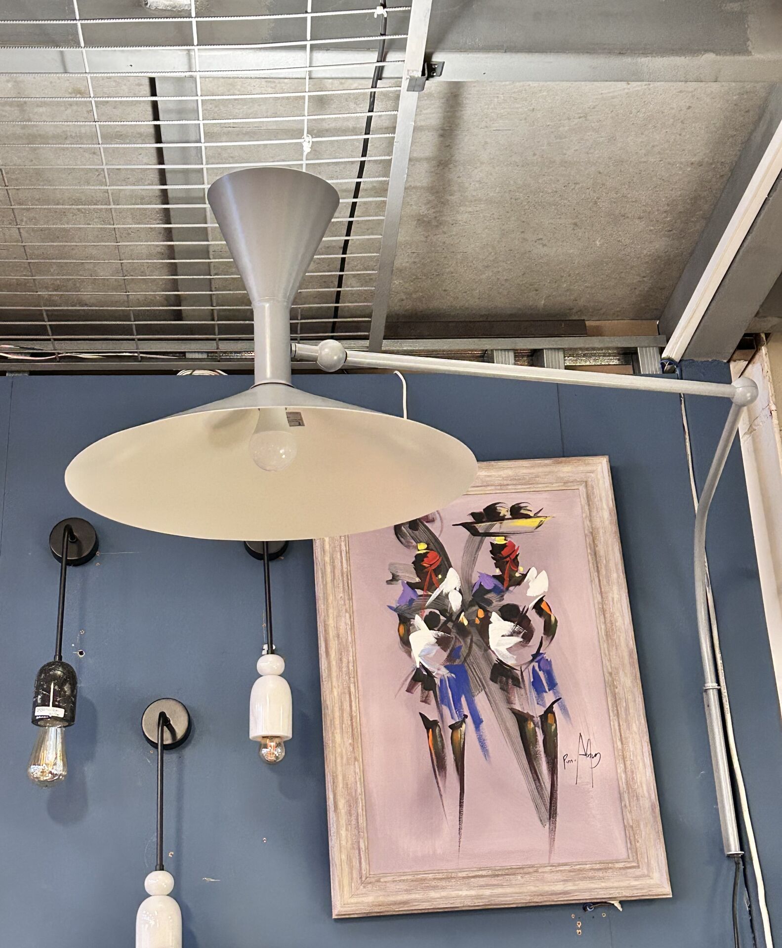 Nema Lighting Lamba