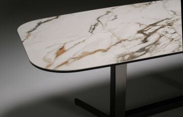 İthal Temperli Cam Üstü Porselen Kaplama Masa