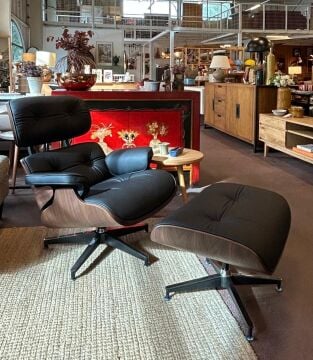 Eames Chair & Ottoman