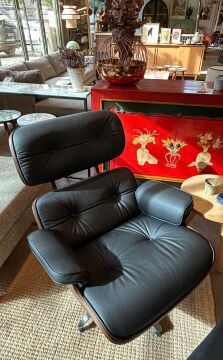 Eames Chair & Ottoman