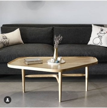 Masif Meşe Üçgen Sehpa