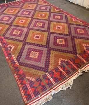 El Dokuma Kök Boya Kilim