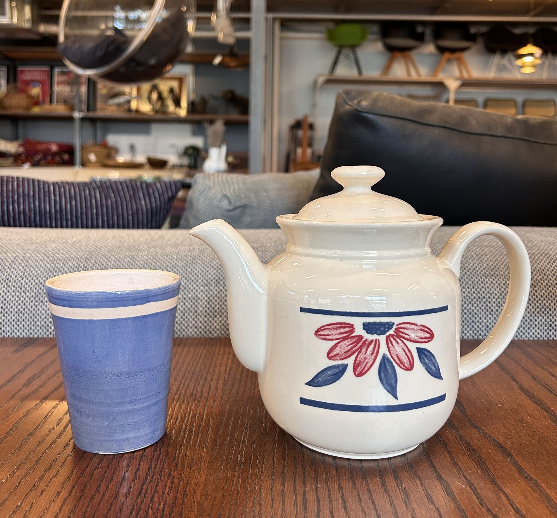 1970'ler El Boyama Seramik Demlik