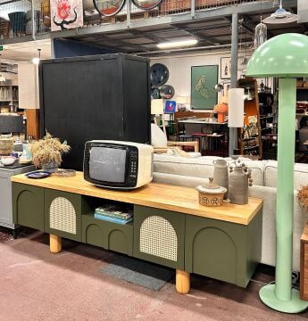 Hazeranlı Tv Ünitesi