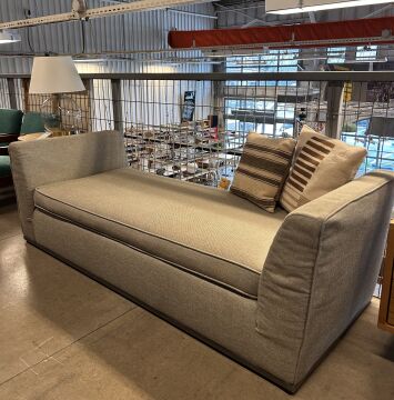 Day bed