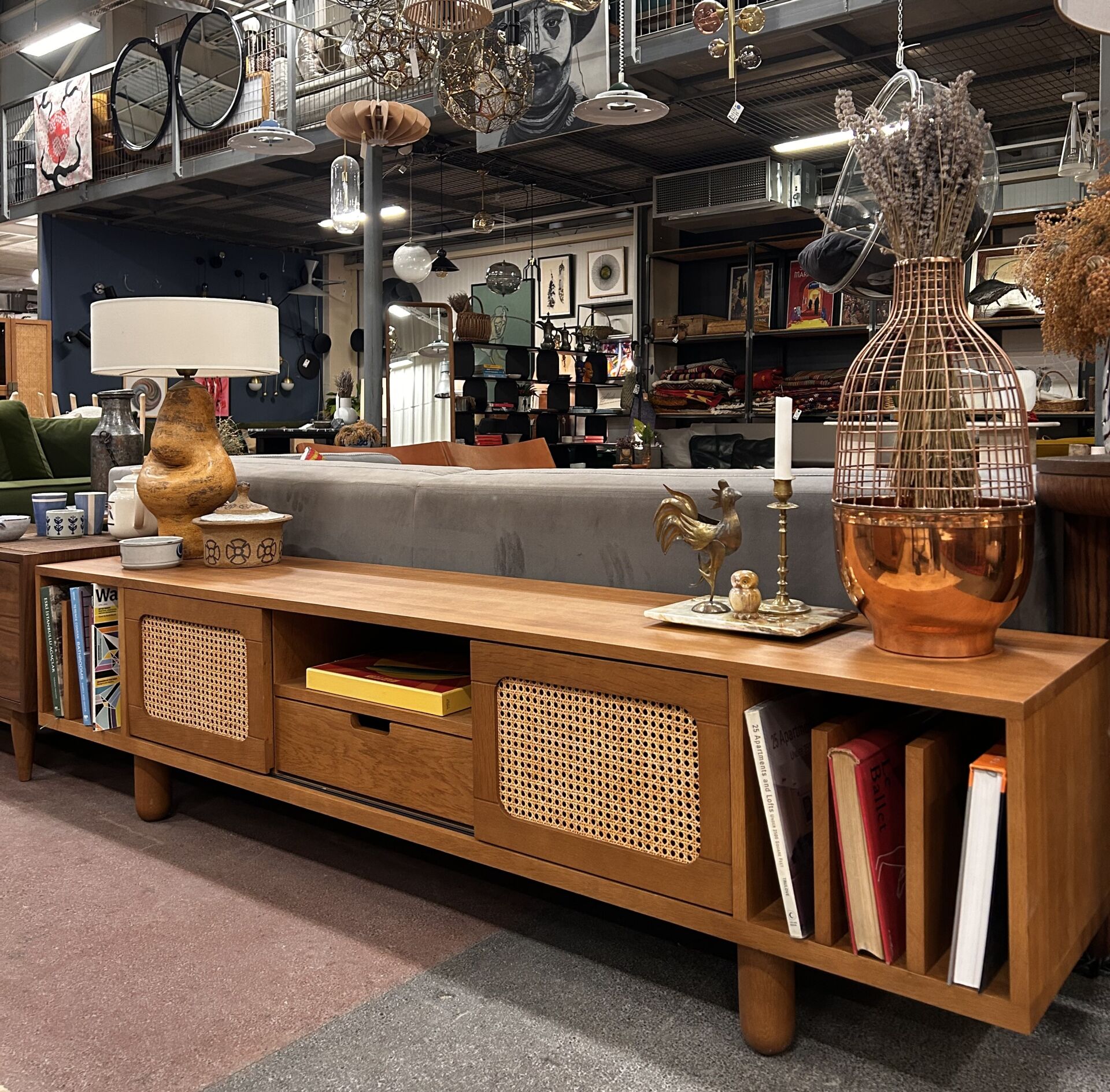 Urbanoloji Hazeranlı Tv Ünitesi