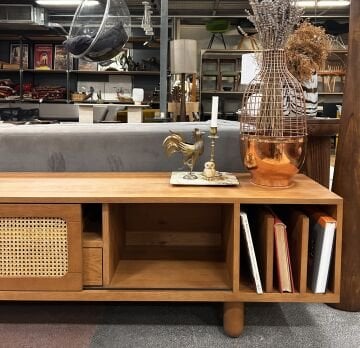 Urbanoloji Hazeranlı Tv Ünitesi