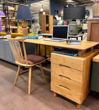 İskandinav Masif Meşe Çalışma Masası