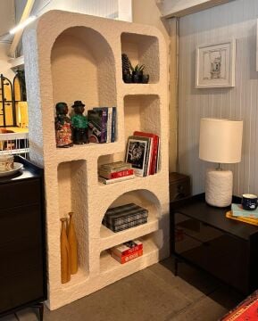 Papier Mache Kitaplık