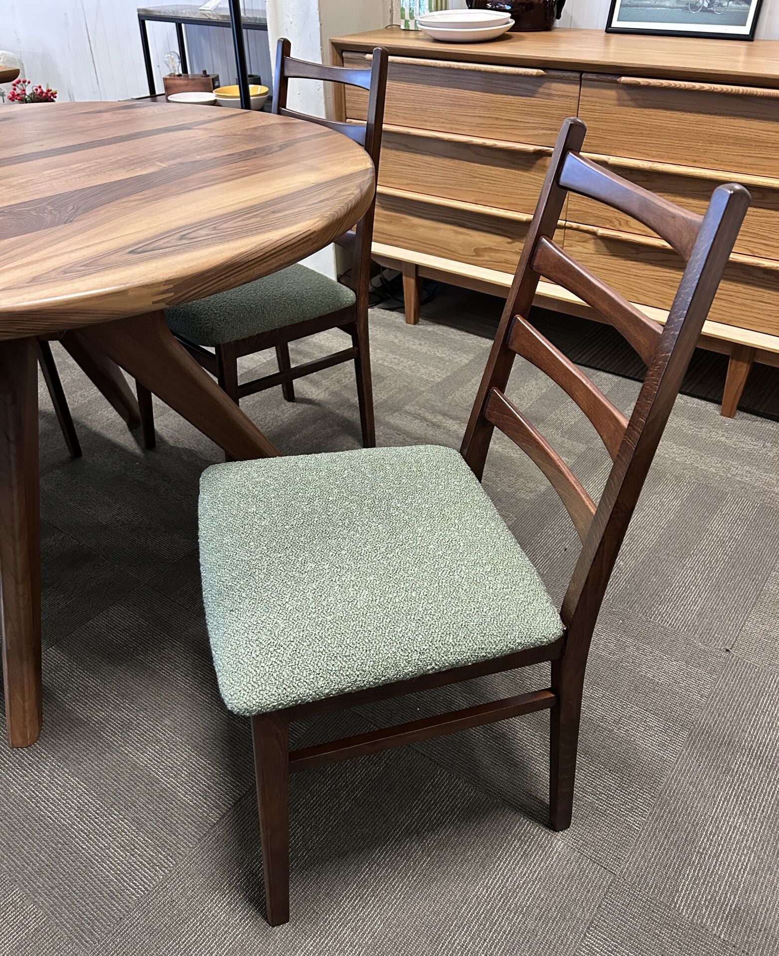 İskandinav Sandalye