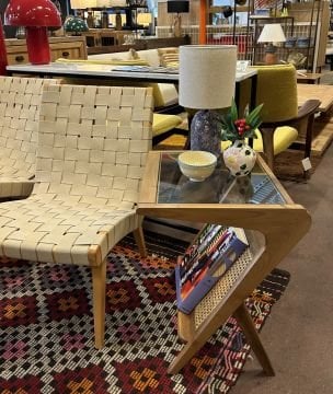 Hazeranlı Yan Sehpa