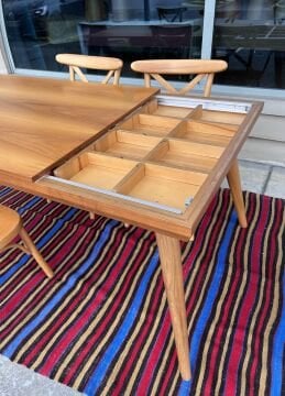 Açılır Kapanır Masa Takımı