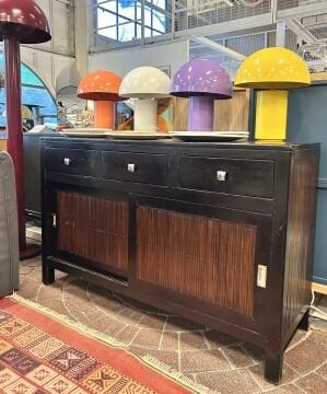 Masif ceviz ve bambu büfe